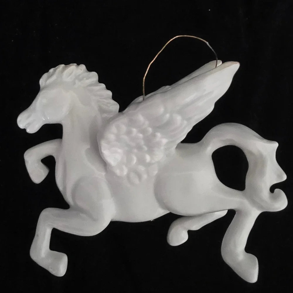 VTG Fitz & Floyd Japan White Porcelain Pegasus Winged Horse Ornament Figurine